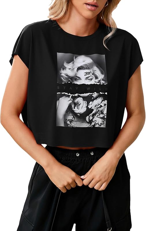 WDIRARA Womens Graphic Sleeve Crewneck